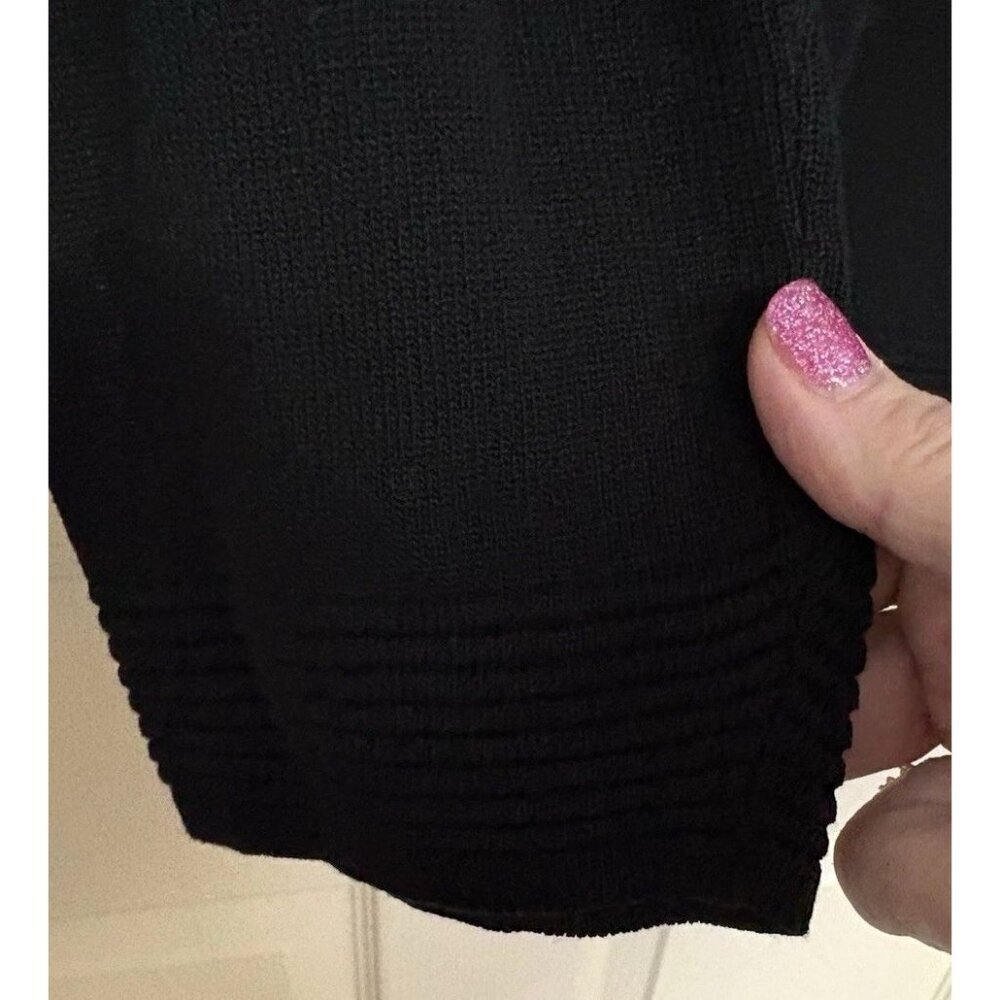 Cyrus Ladies' Cardigan, Size M - NWT - Picture 6 of 7